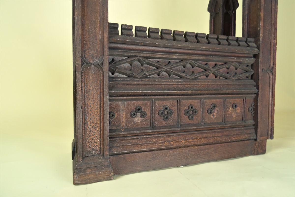 Antique Oak Gothic Architectural Element (10).JPG